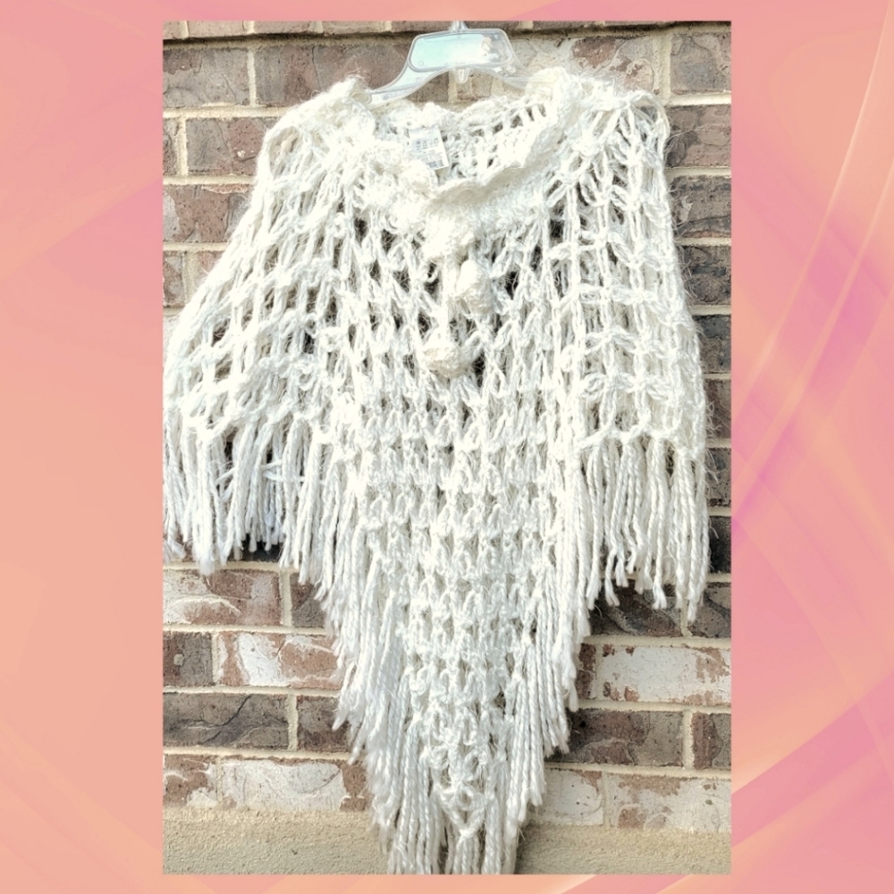 Fuzzy Soft Poncho
